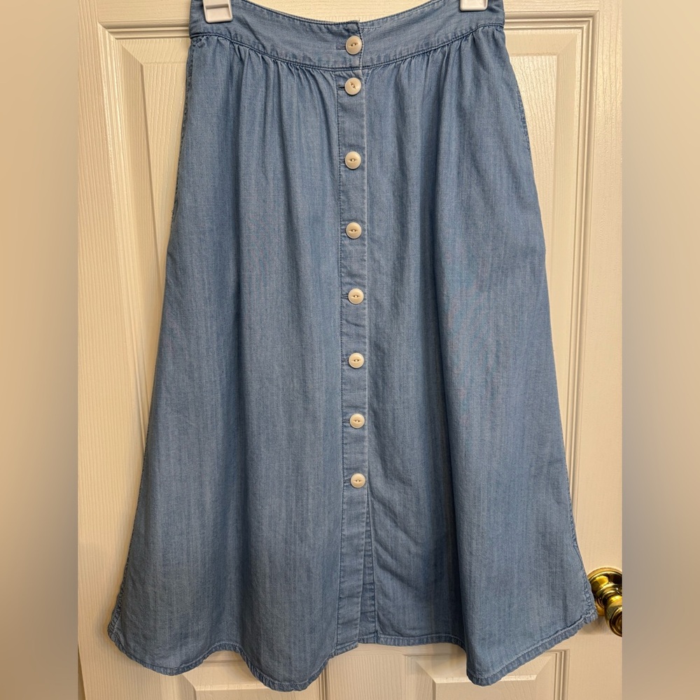 🤍 Madewell Chambray Button-Front A-Line Skirt with Pockets | Size 2